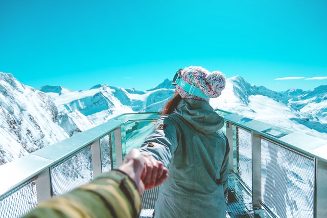 Changing scenery for travelling